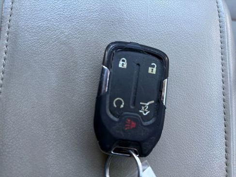 Used 2018 GMC Acadia Denali w/ Technology Package image 24