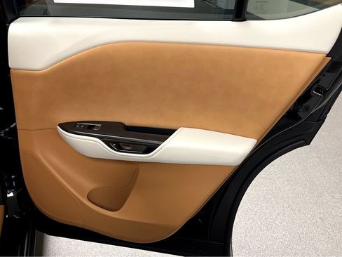 New 2026 Lexus RZ 450e AWD image 21