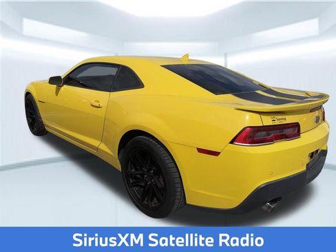 Used 2014 Chevrolet Camaro SS w/ RS Package RWD image 8