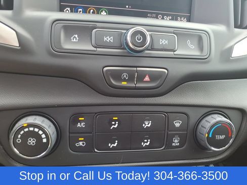 Used 2023 GMC Terrain SLE w/ Elevation Edition AWD/4WD image 23