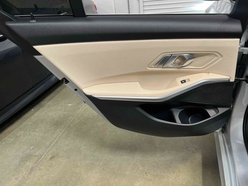 Used 2020 BMW 330i Sedan w/ Convenience Package RWD image 65