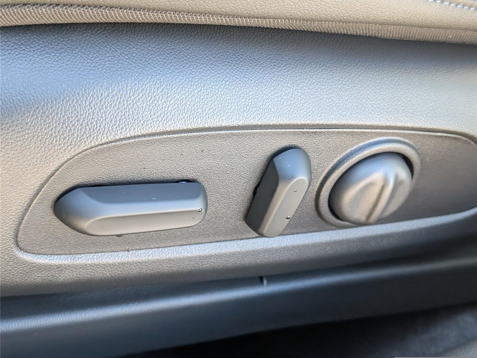 New 2026 Buick Envista Sport Touring w/ Convenience I Package FWD image 17