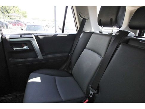 Used 2023 Toyota 4Runner SR5 Premium w/ Moonroof Package RWD image 9