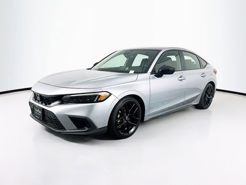 Used 2024 Honda Civic Sport image 3