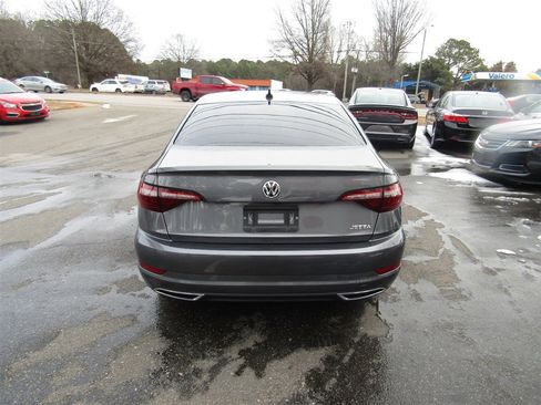 Used 2021 Volkswagen Jetta image 6