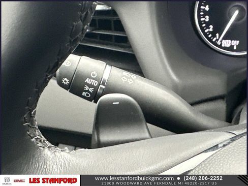 Used 2024 Buick Enclave Avenir w/ Trailering Package, 5000 lbs. image 27