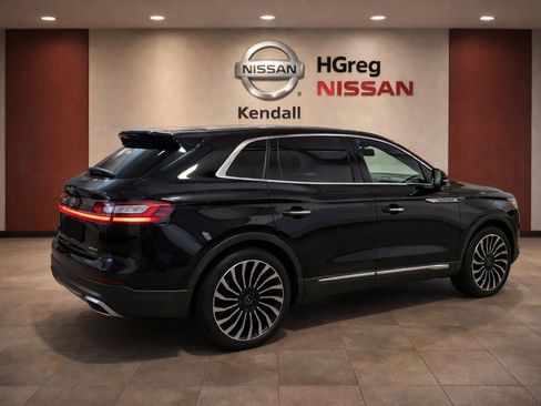 Used 2019 Lincoln Nautilus Black Label image 4