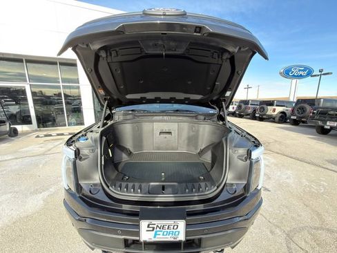 Used 2024 Ford F150 Lightning Platinum image 19