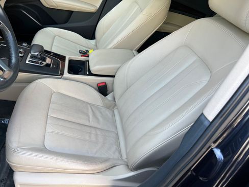 Used 2019 Audi Q5 2.0T Premium Plus AWD/4WD image 23