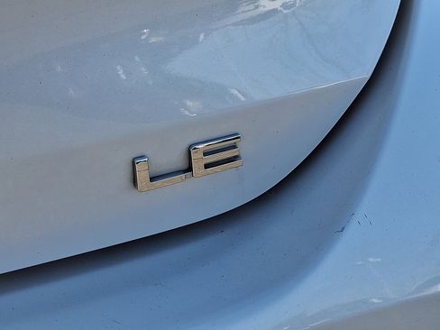 Certified 2023 Toyota Highlander LE image 31