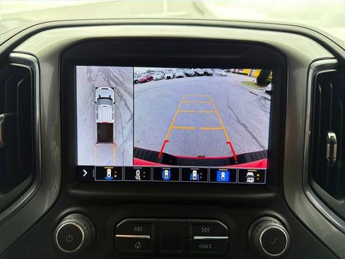 Used 2022 Chevrolet Silverado 2500 LTZ w/ LTZ Plus Package image 13