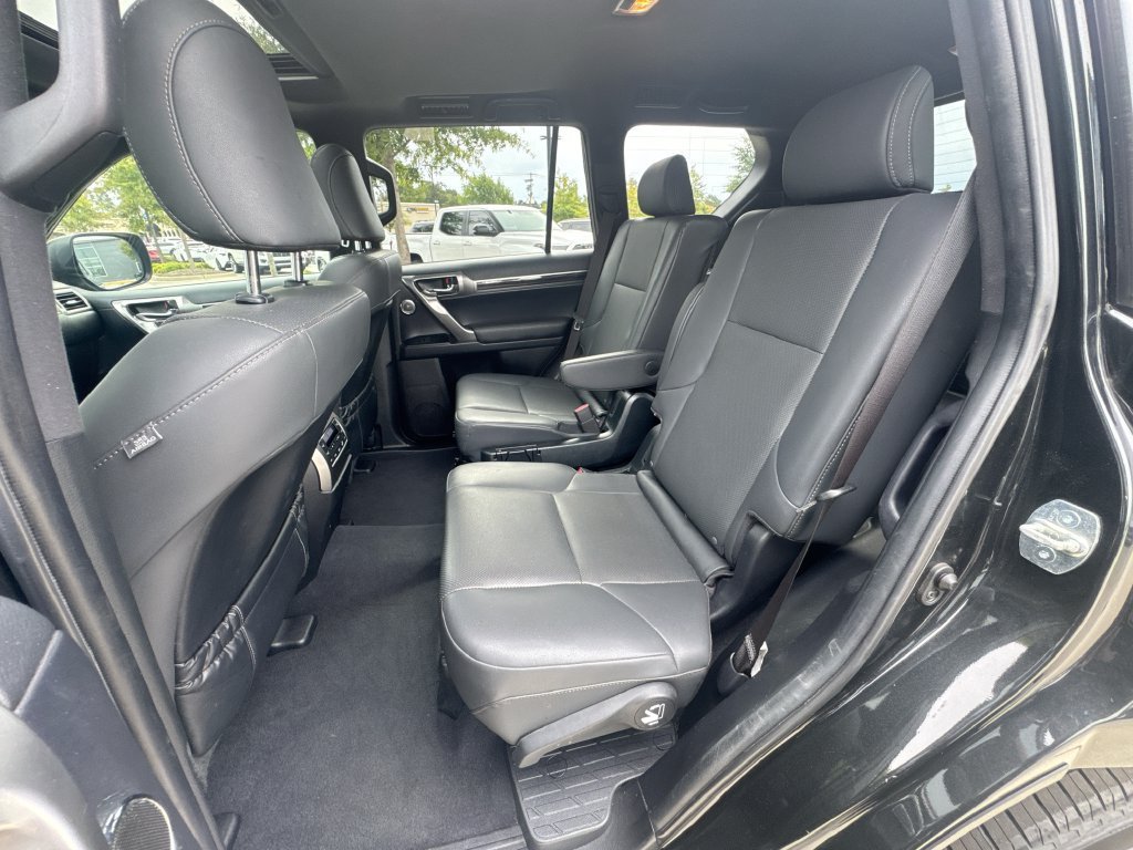 Used 2022 Lexus GX 460 Premium AWD/4WD image 30