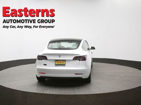 Used 2023 Tesla Model 3 Standard Range image 34