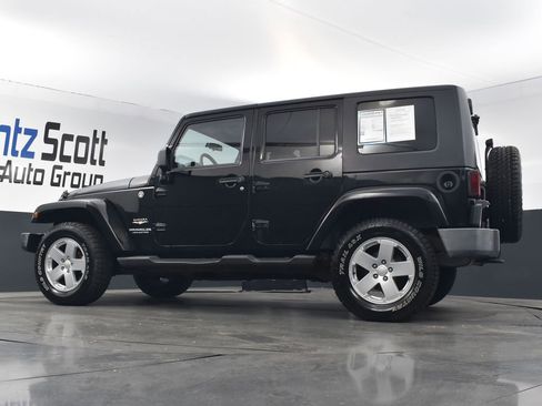 Used 2007 Jeep Wrangler Unlimited Sahara AWD/4WD image 19