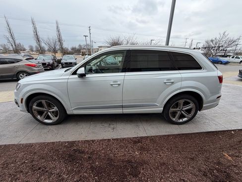 Used 2019 Audi Q7 3.0T Prestige w/ Prestige Package image 6