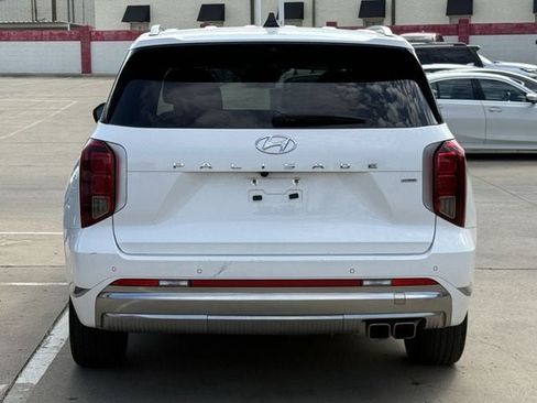 Used 2024 Hyundai Palisade Calligraphy AWD/4WD image 5