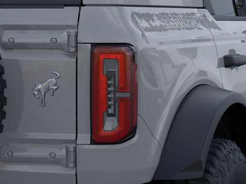 New 2026 Ford Bronco Badlands AWD/4WD image 23