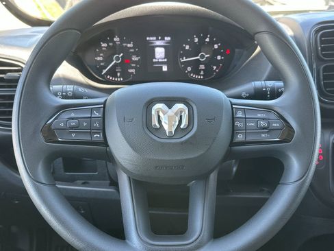 Used 2026 RAM ProMaster 2500 w/ Convenience Group FWD image 21
