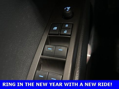 Used 2022 Toyota Camry SE image 23