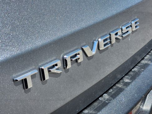 New 2026 Chevrolet Traverse LT FWD image 9