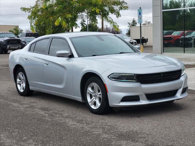 Certified 2022 Dodge Charger SXT RWD image 3