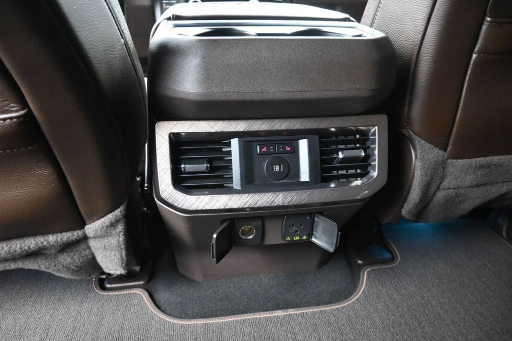 Used 2024 Ford F250 King Ranch AWD/4WD image 10