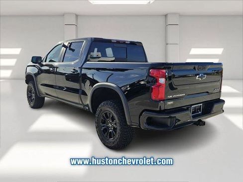 New 2026 Chevrolet Silverado 1500 ZR2 image 5