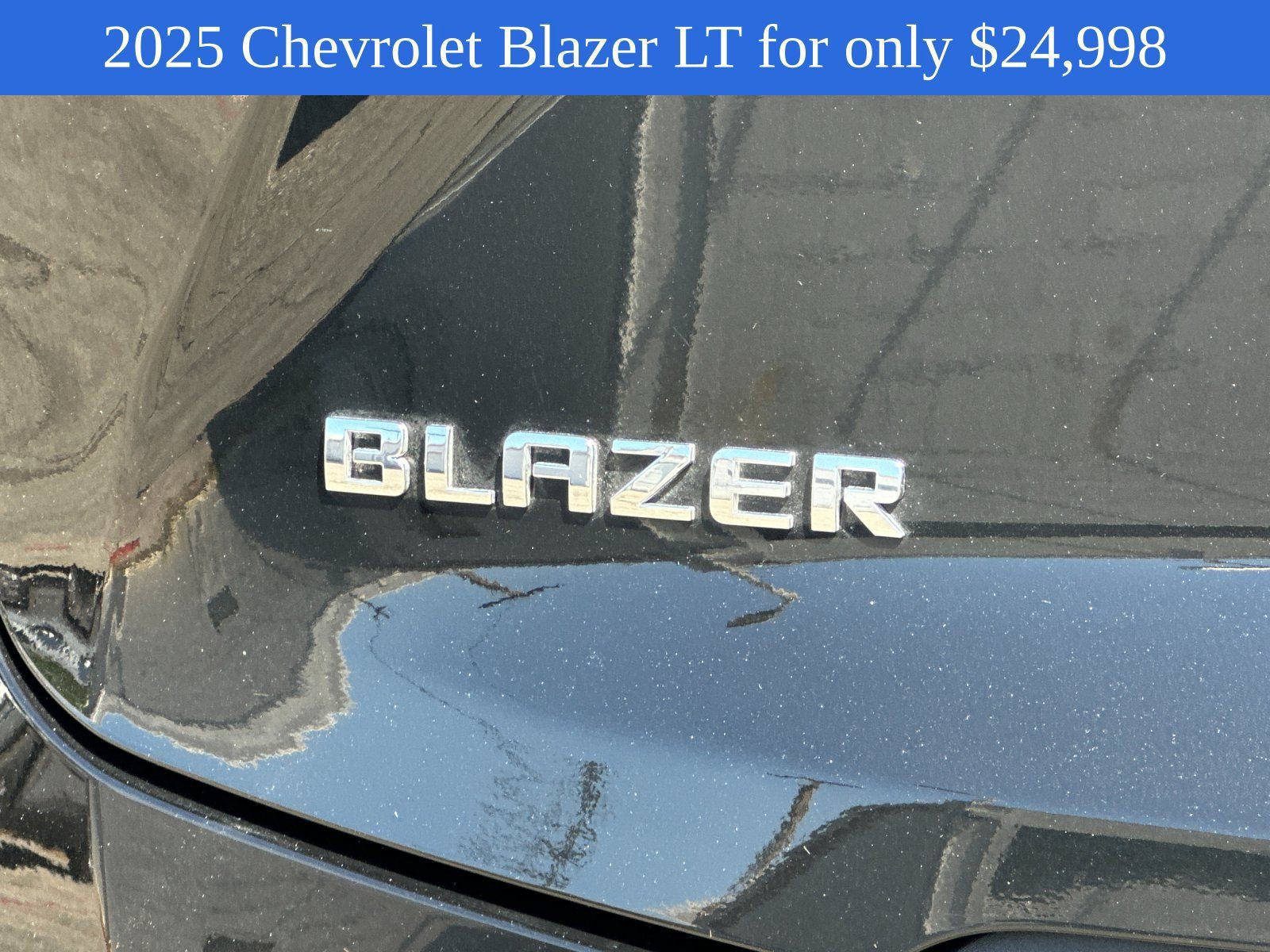 Used 2025 Chevrolet Blazer LT FWD image 28