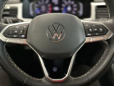 Used 2022 Volkswagen Atlas SE w/ Panoramic Sunroof Package FWD image 21