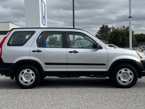 Used 2006 Honda CR-V LX image 8