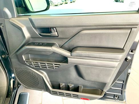 Used 2025 Toyota Tacoma SR5 RWD image 28