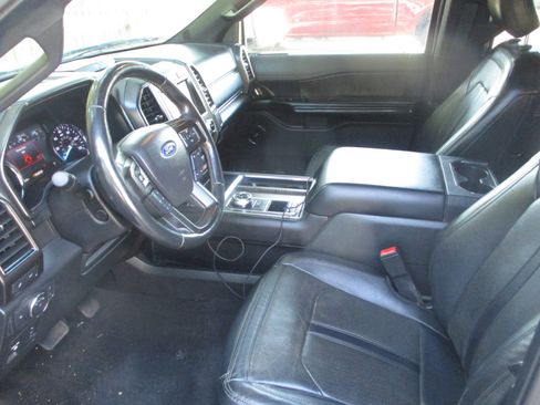 Used 2019 Ford Expedition Max Limited image 21