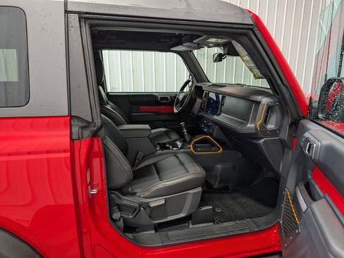 Used 2024 Ford Bronco Badlands AWD/4WD image 20