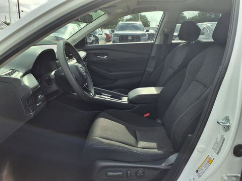 Certified 2024 Honda Accord EX image 17