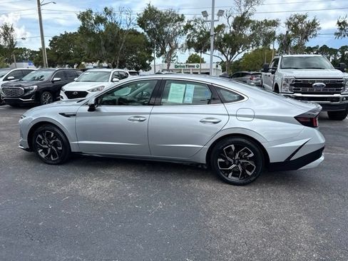 Certified 2025 Hyundai Sonata SEL FWD image 12