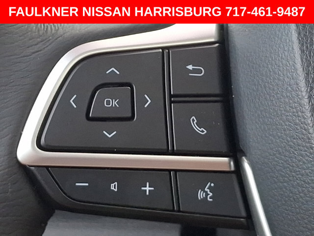 Used 2026 Toyota Sienna XLE FWD image 24