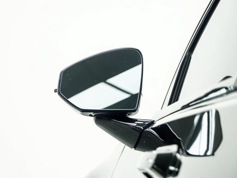 Used 2023 Polestar Polestar 2 AWD/4WD image 17