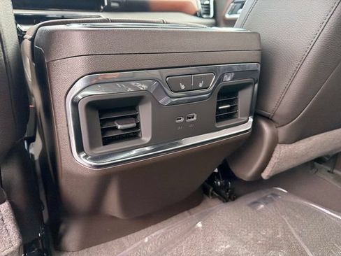 New 2026 GMC Sierra 1500 Denali w/ Technology Package AWD/4WD image 16