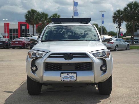 Used 2023 Toyota 4Runner SR5 Premium w/ Moonroof Package RWD image 6