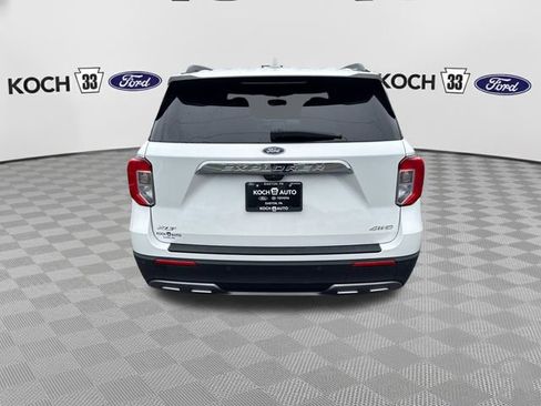 Used 2023 Ford Explorer XLT w/ Equipment Group 202A AWD/4WD image 7