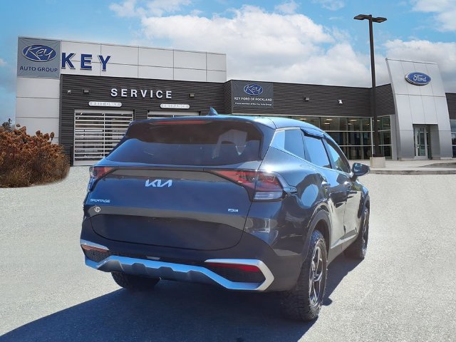 Used 2023 Kia Sportage LX AWD/4WD image 5