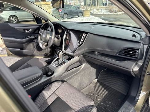 Used 2024 Subaru Outback Premium image 37