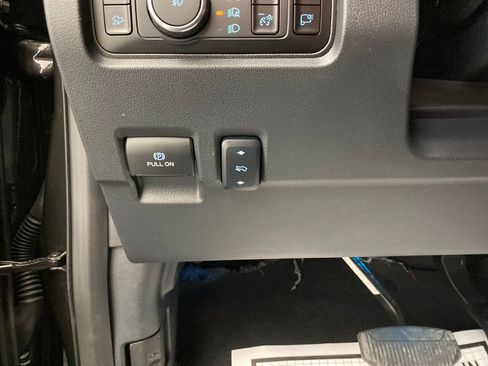 Used 2025 Ford F250 Lariat w/ Lariat Ultimate Package AWD/4WD image 19