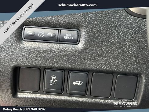 Used 2016 Nissan Murano SL w/ SL Technology Package FWD image 24