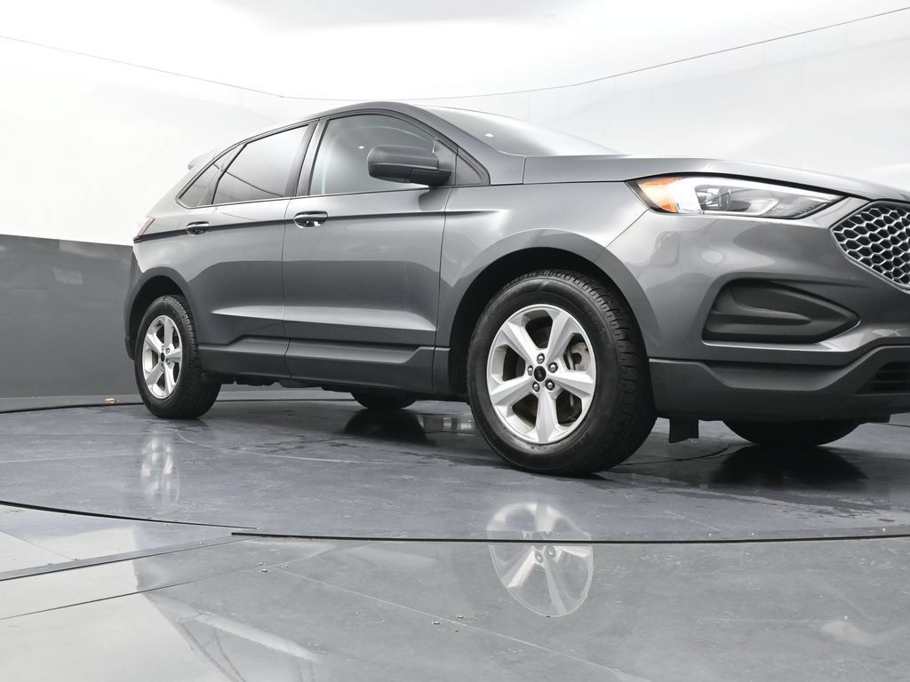 Used 2023 Ford Edge SE AWD/4WD image 21