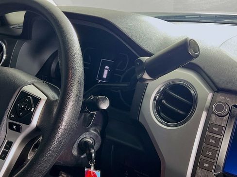 Used 2020 Toyota Tundra SR5 image 17