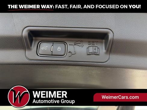 Used 2025 Ford Explorer Active w/ Active Comfort Package AWD/4WD image 15