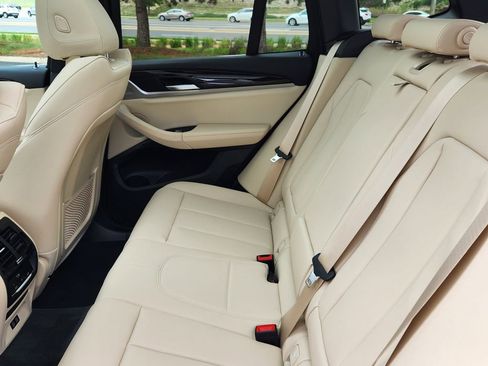 Used 2021 BMW X3 xDrive30i w/ Convenience Package AWD/4WD image 10