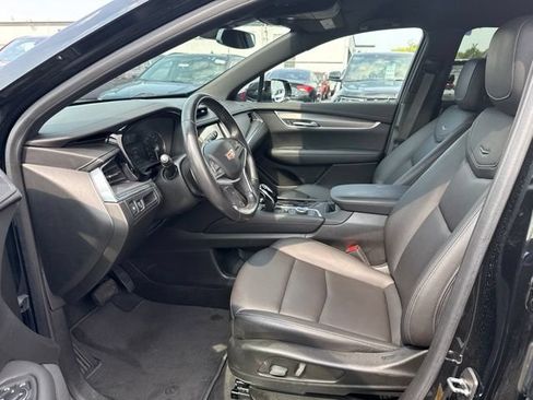 Used 2023 Cadillac XT5 Luxury AWD/4WD image 10