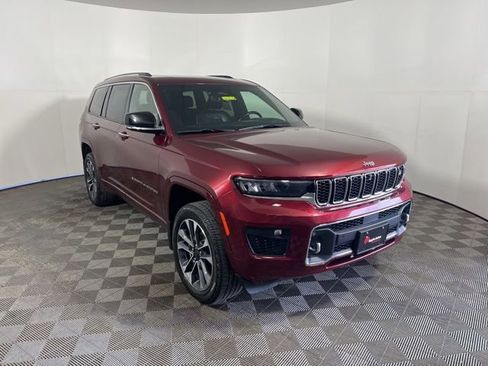 Certified 2023 Jeep Grand Cherokee L Overland w/ Advanced Protech Group III AWD/4WD image 1